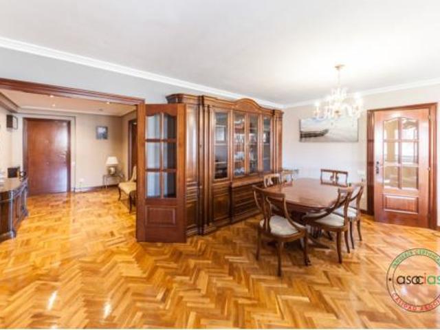 Piso en venta en El Carmen, Gijón