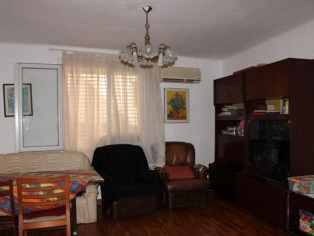 Piso en venta en Santa Eugènia, Gironès