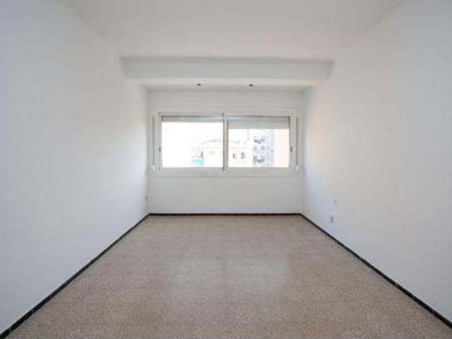 Piso en venta en Santa Eugènia, Gironès