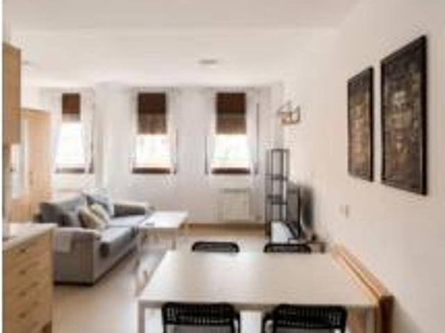 Piso en venta en Santa Eugènia, Gironès
