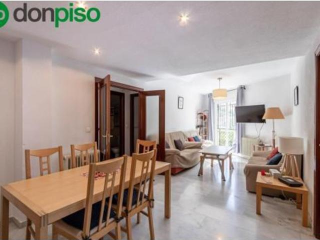 Piso en venta en Genil, Comarca de la Vega de Granada