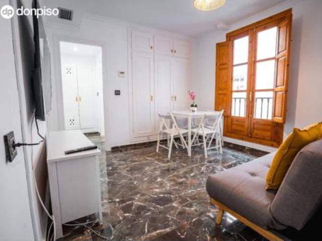Piso en venta en Centro, Comarca de la Vega de Granada