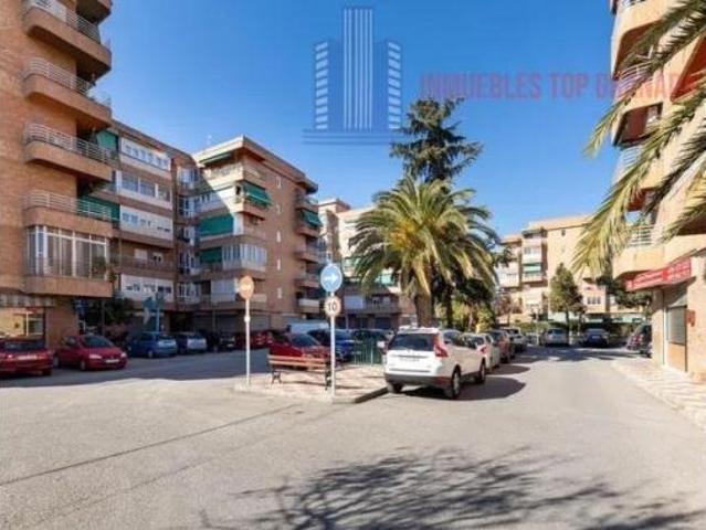 Piso en venta en Granada, Zaidín - Vergeles