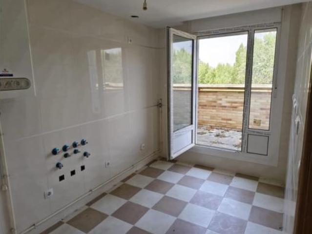 Piso en venta en Grijota, Castilla y León