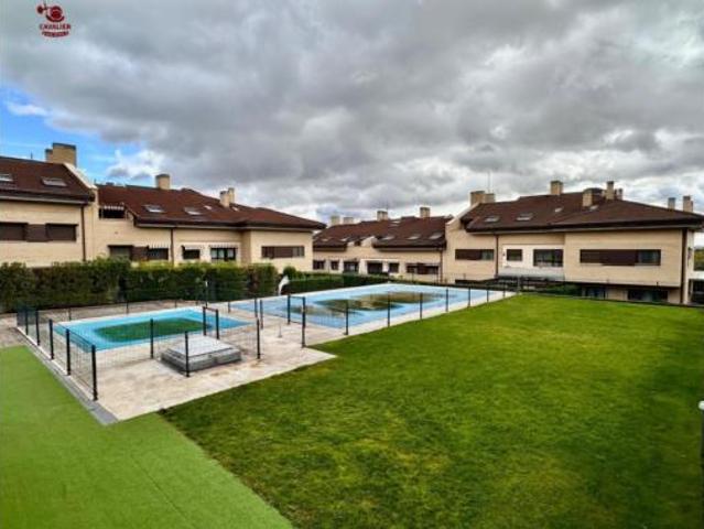 Piso en venta en Urbanización Las Gardenias, Guadarrama