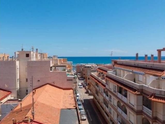 Piso en venta en Torrevieja, Valencia