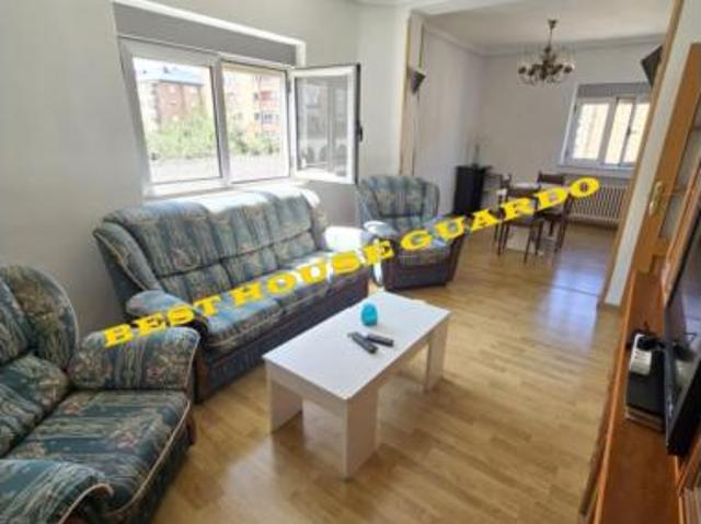 Piso en venta en Guardo, Castilla y León