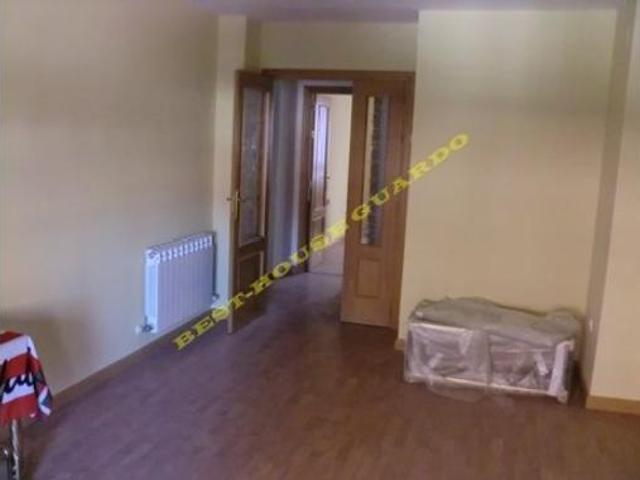 Piso en venta en Guardo, Castilla y León