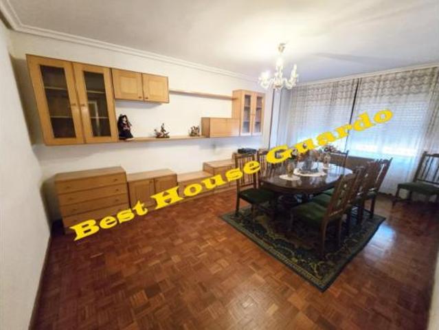 Piso en venta en Guardo, Castilla y León