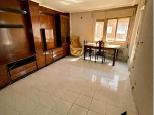 Piso en venta en Guijuelo, Castilla y León