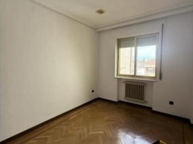 Piso en venta en Guijuelo, Castilla y León