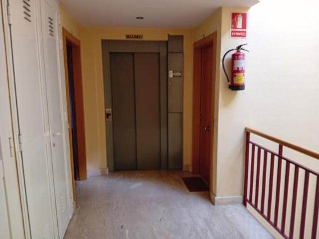 Piso en venta en Hontanares De Eresma, Castilla y León