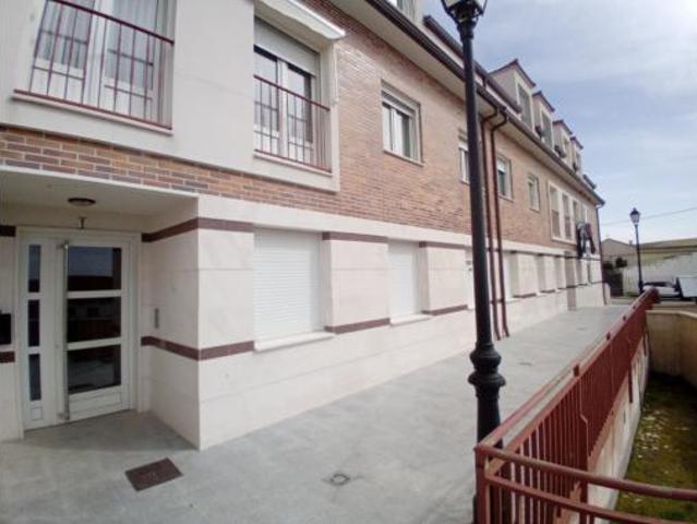 Piso en venta en Hontanares De Eresma, Castilla y León