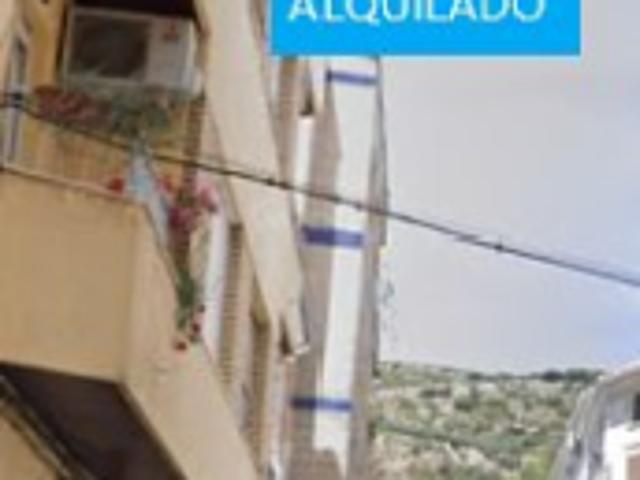 Piso en venta en Huelma, Andalucía