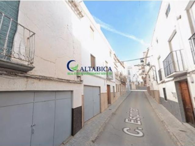 Piso en venta en Huelma, Jaén