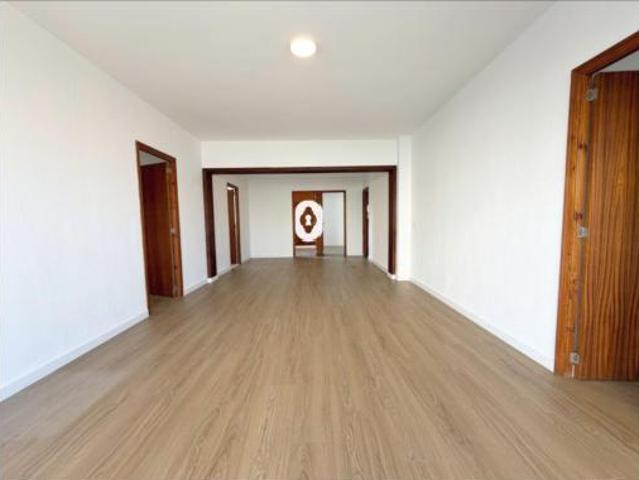 Piso en venta en Crist Rei, Raiguer