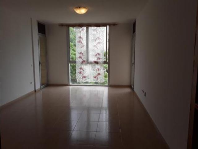 Piso en venta en Crist Rei, Raiguer