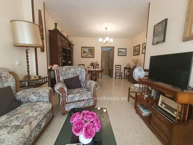 Piso en venta en Baeza, Andalucía
