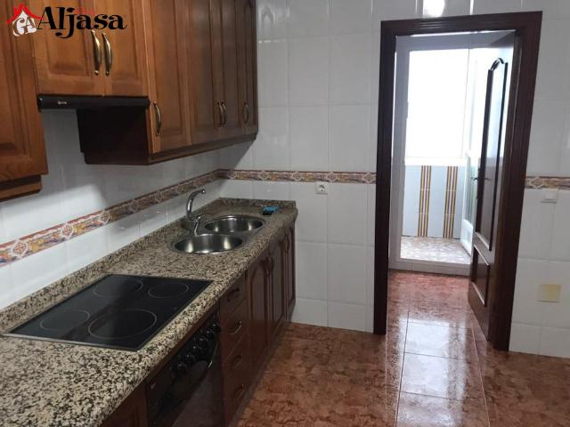 Piso en venta en Jamilena