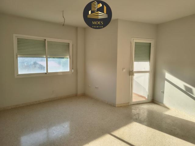 Piso en venta en Mengíbar, Andalucía