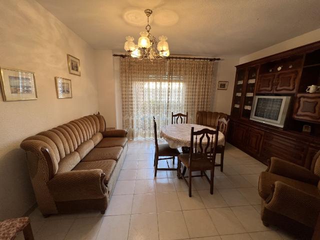 Piso en venta en Marmolejo, Jaén