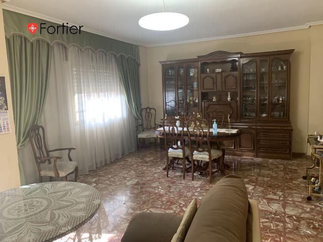Piso en venta en Martos, Andalucía
