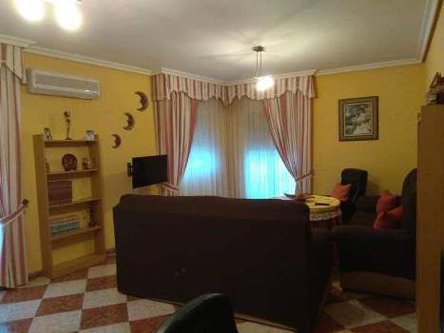 Piso en venta en Torreperogil, Andalucía