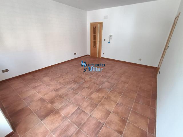 Piso en venta en Torreperogil, Andalucía