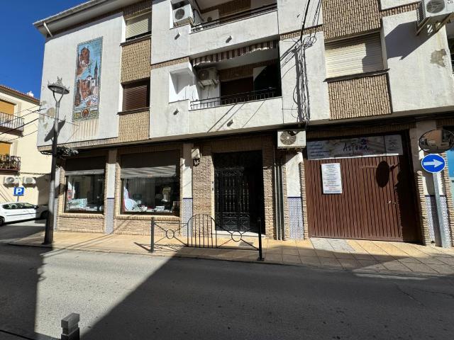 Piso en venta en Arjona, Andalucía