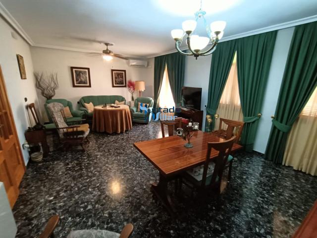 Piso en venta en Torreperogil, Andalucía