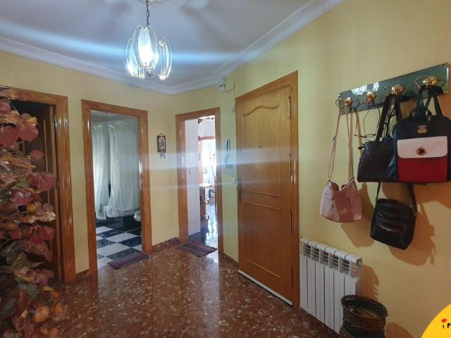 Piso en venta en Barrio de las Cruces, Alcalá La Real