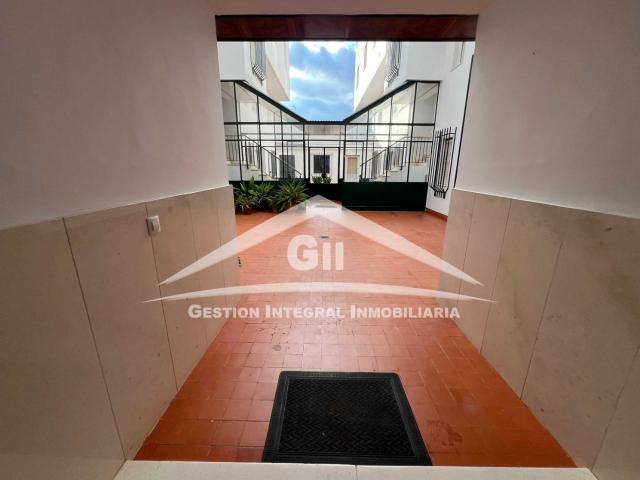 Piso en venta en Marmolejo, Andalucía
