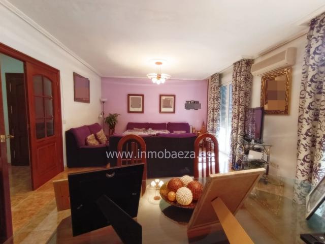 Piso en venta en Baeza, Andalucía