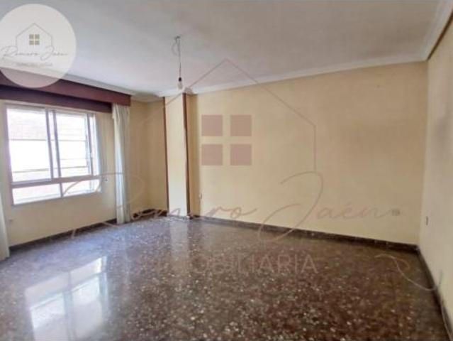 Piso en venta en Las Protegidas, Jaén
