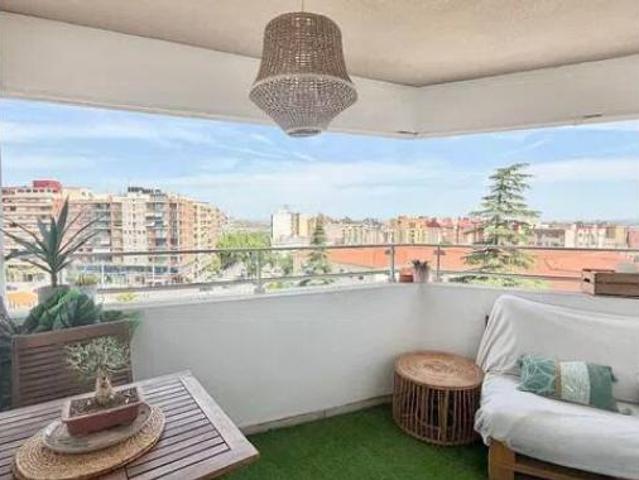 Piso en venta en Las Protegidas, Jaén