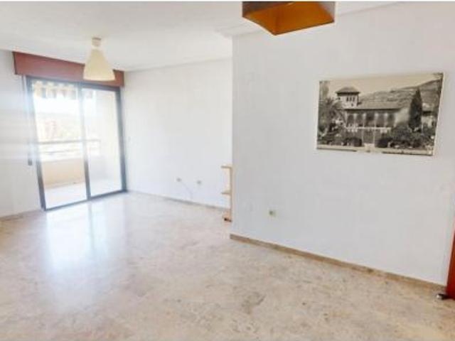 Piso en venta en Las Protegidas, Jaén