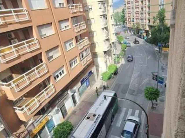 Piso en venta en San Ildefonso, Jaén