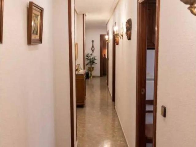 Piso en venta en Peñamefecit, Jaén