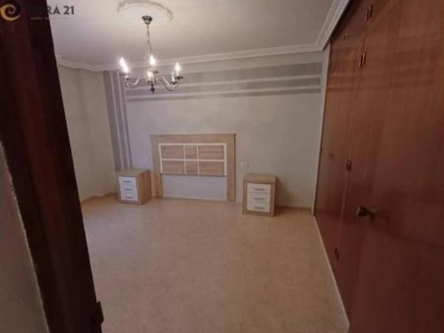 Piso en venta en San Ildefonso, Jaén