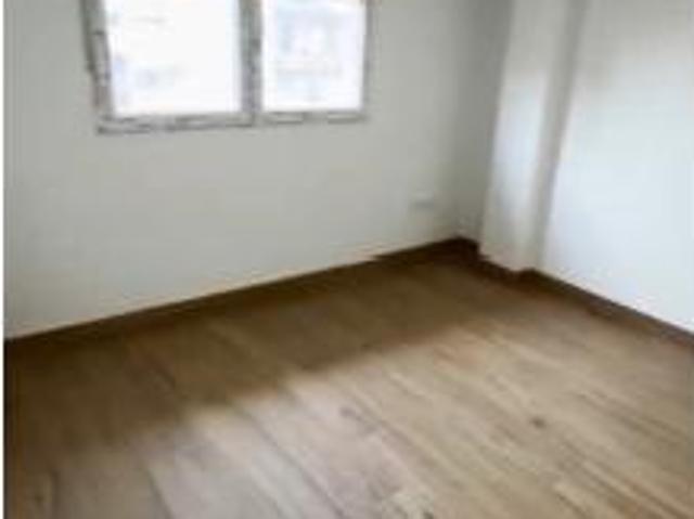 Piso en venta en Gran Eje, Jaén