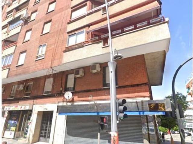 Piso en venta en Gran Eje, Jaén