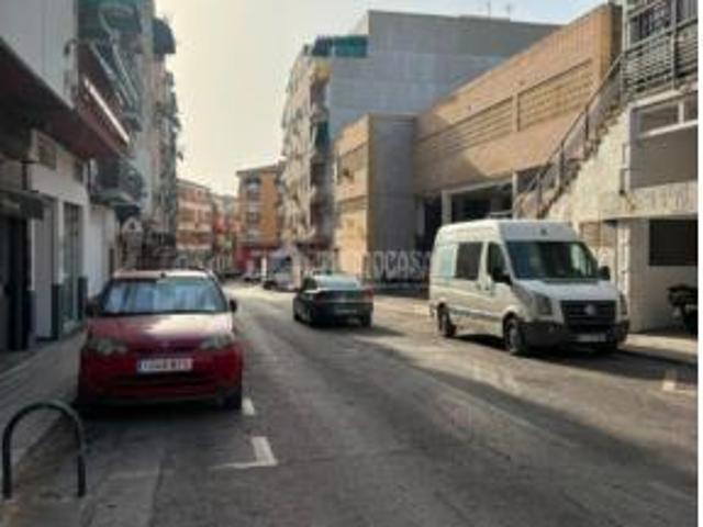 Piso en venta en Gran Eje, Jaén