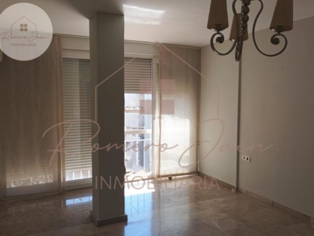 Piso en venta en San Bartolomé, Jaén