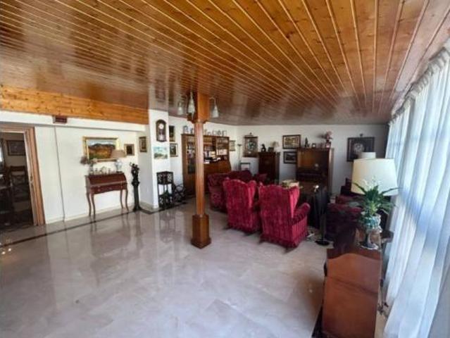 Piso en venta en Jaén, Las Protegidas