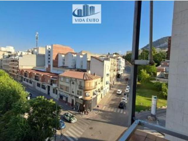 Piso en venta en Jaén, San Andrés