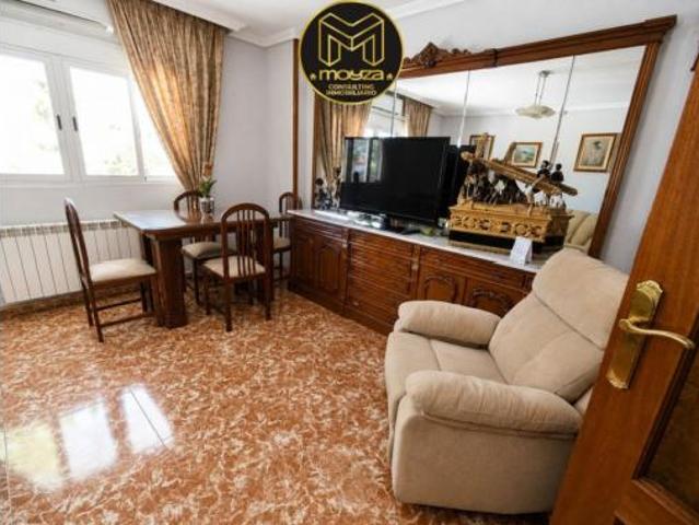 Piso en venta en Gran Eje, Jaén
