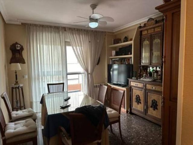 Piso en venta en Gran Eje, Jaén