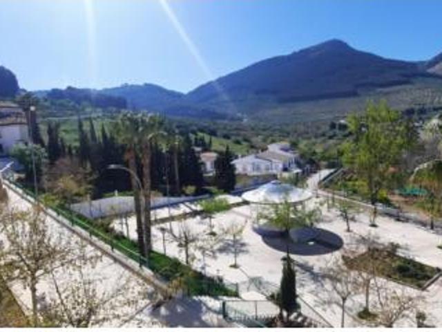 Piso en venta en Jamilena