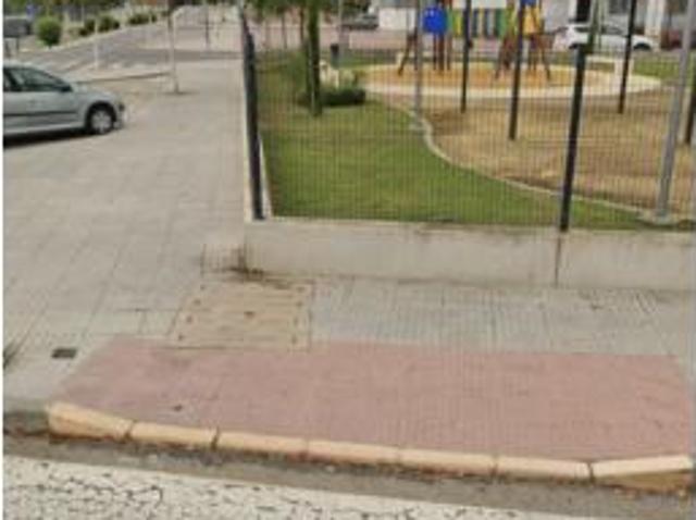Piso en venta en La Algaba, Andalucía