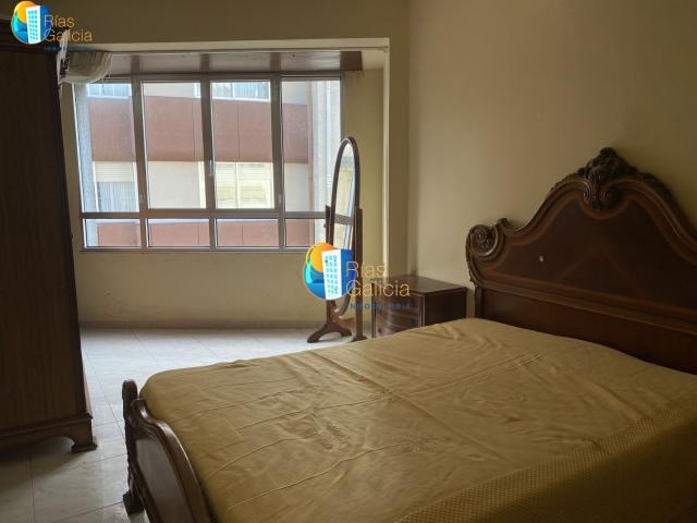 Piso en venta en Ribeira, A Barbanza